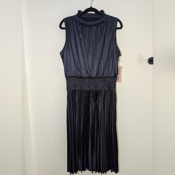 Nanette Lepore Pleated Smocked Mock Neck Midi Dress Navy Blue NWT 10 Elegant - Picture 3 of 11